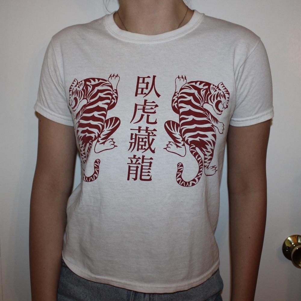 brandy melville tee
